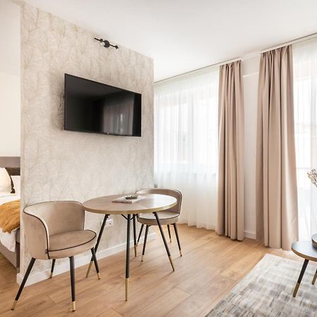 The Rose Garden Budapest Apartments Exterior foto