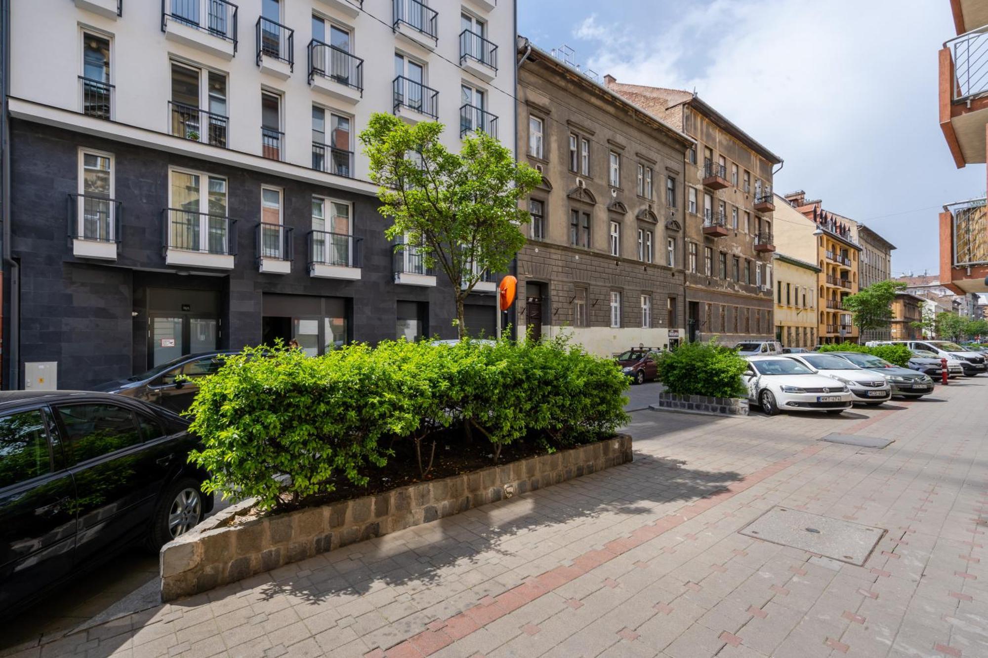 The Rose Garden Budapest Apartments Exterior foto